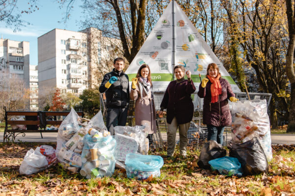 Корабель для сортування у Львові